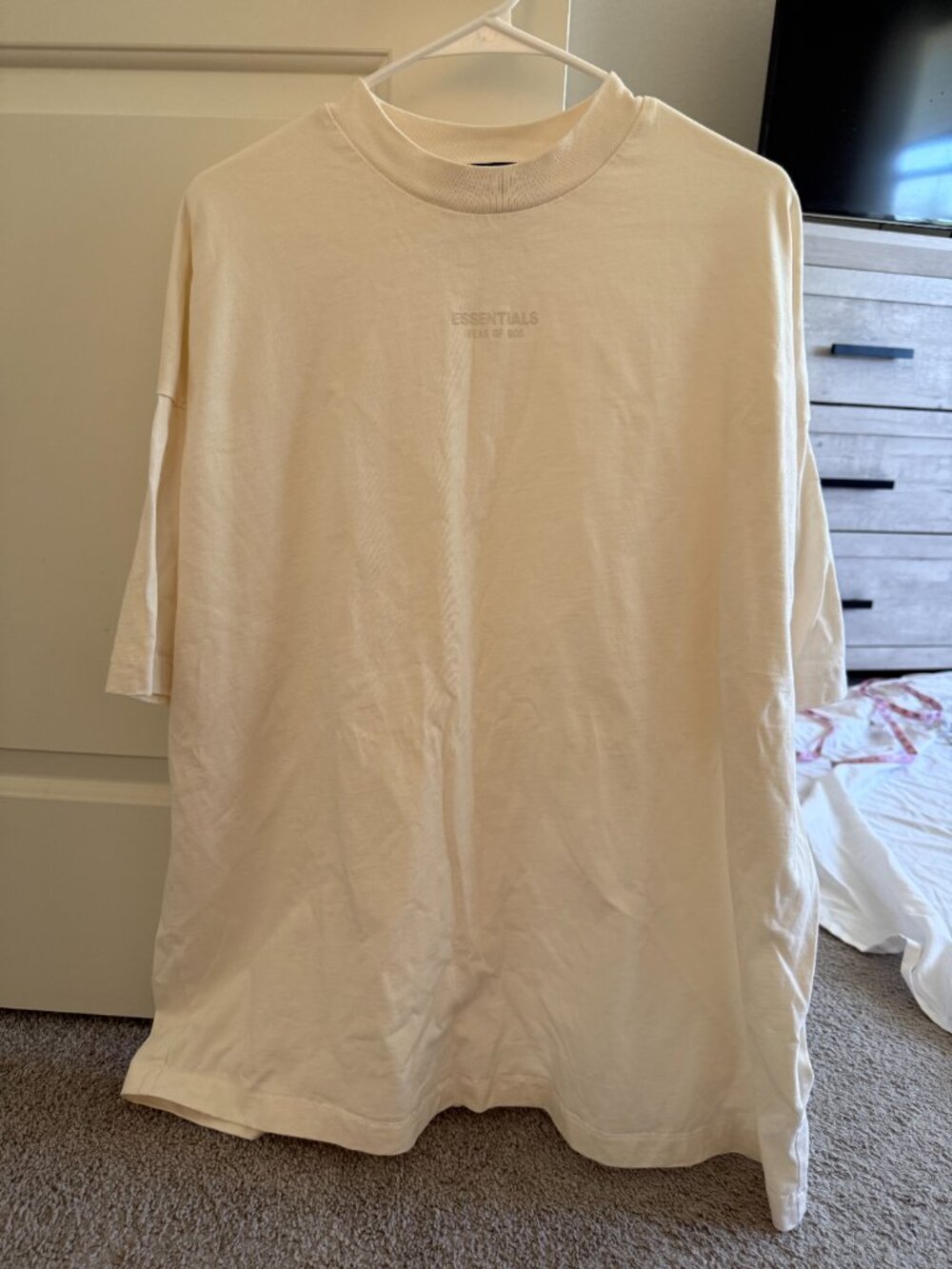 Fear of God Essentials Cream Oversized Short Sleeve Logo T-Shirt Streetwear Tee